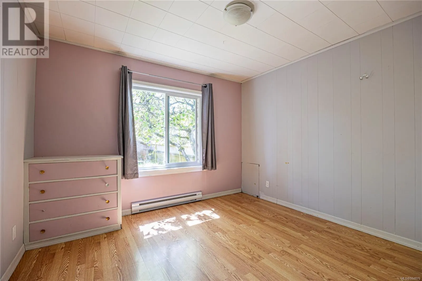 1019/1023 Dufferin Cres