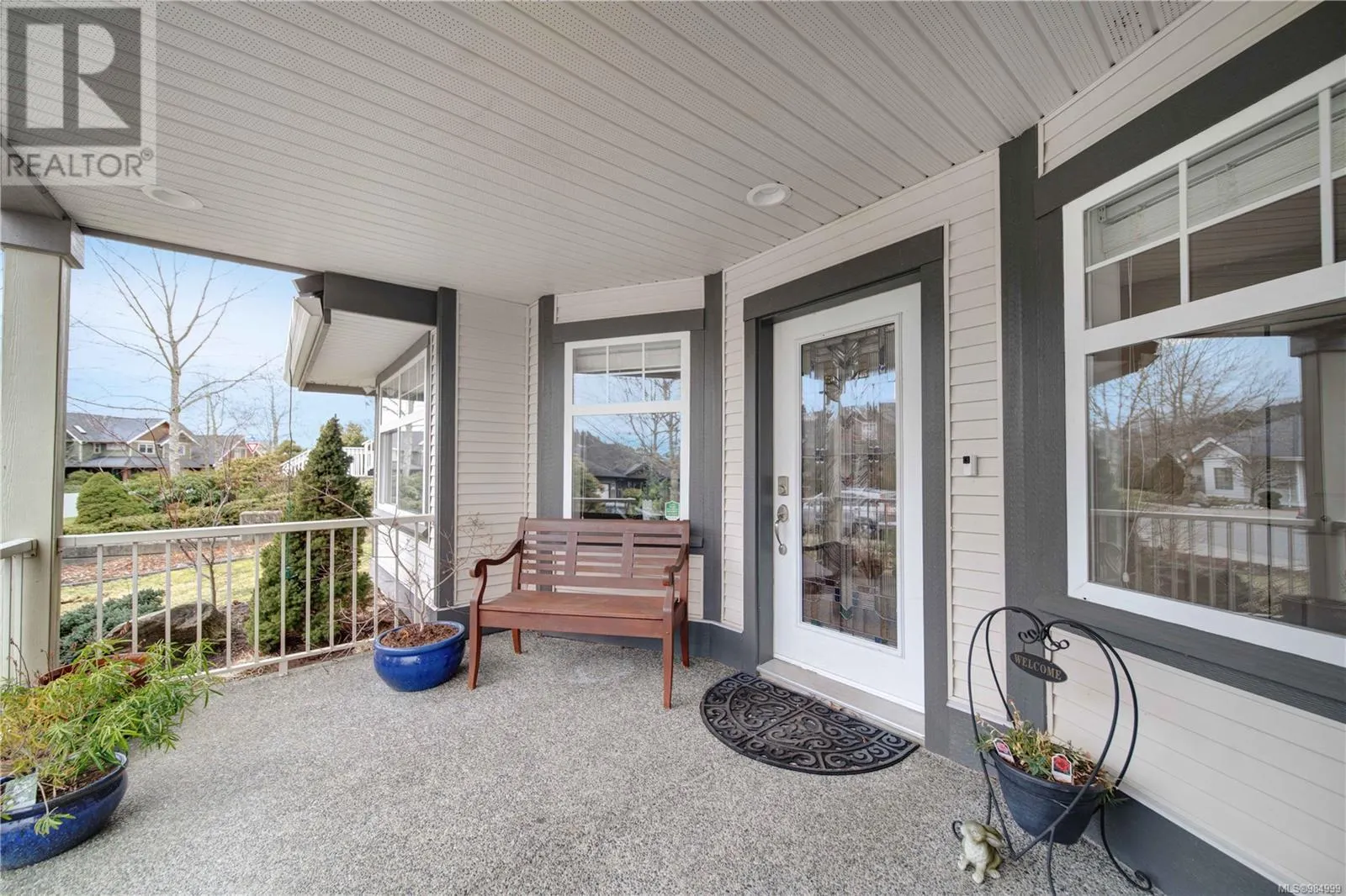 492 Poets Trail Dr