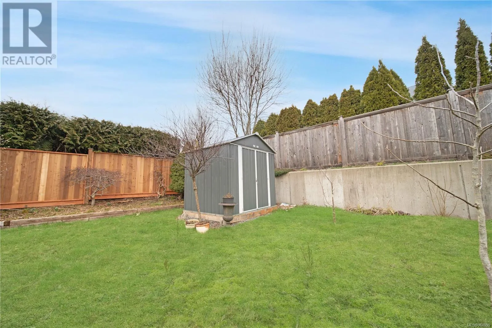 492 Poets Trail Dr