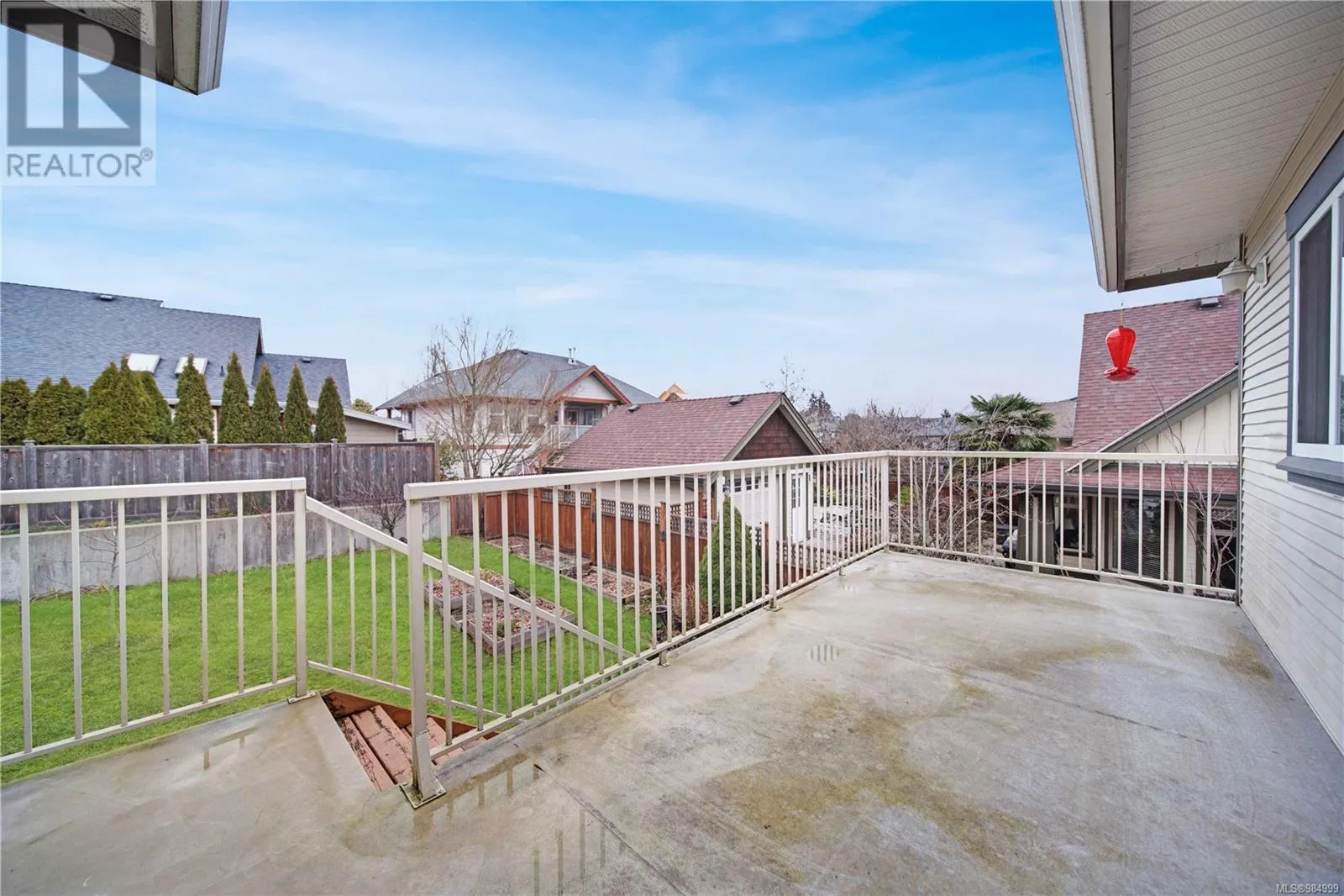 492 Poets Trail Dr