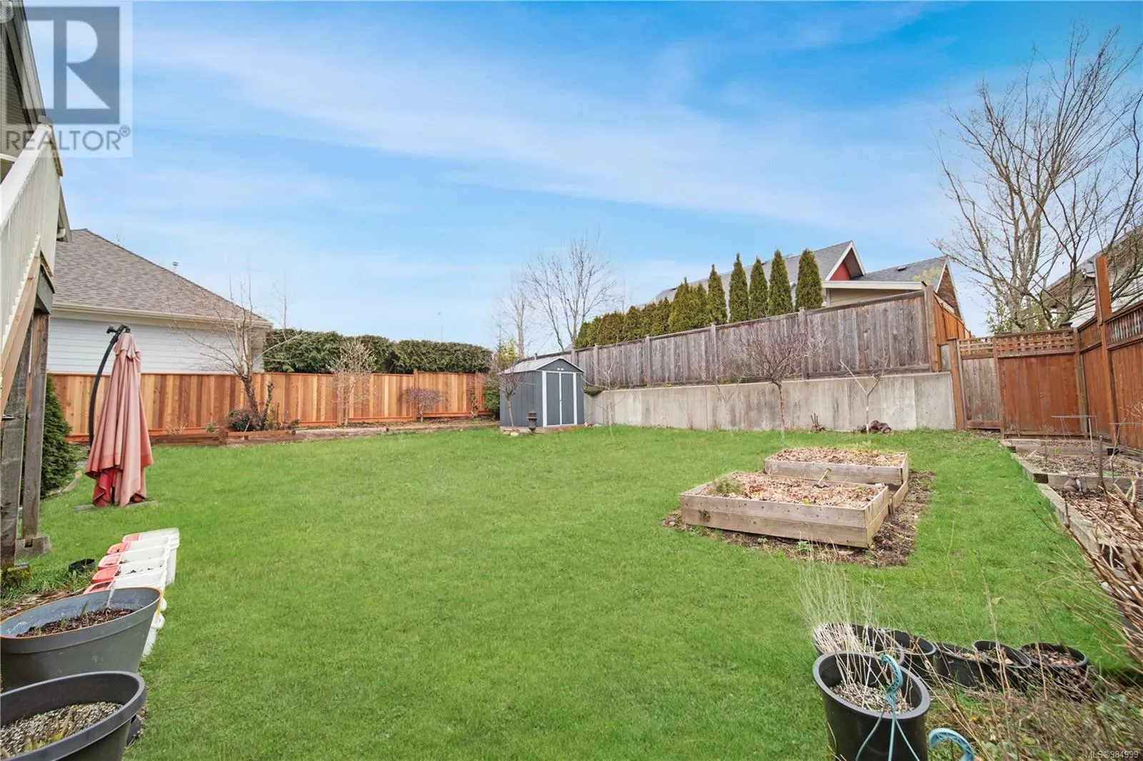492 Poets Trail Dr