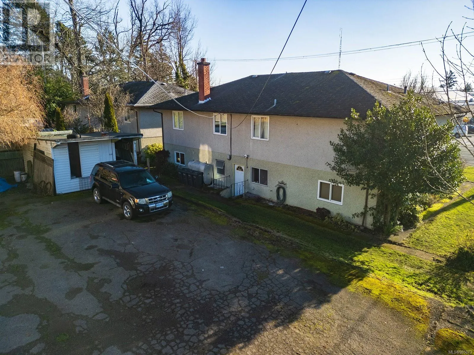 1140- 1148 Esquimalt Rd
