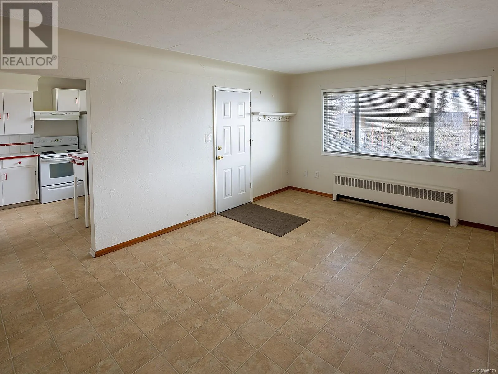 1140- 1148 Esquimalt Rd