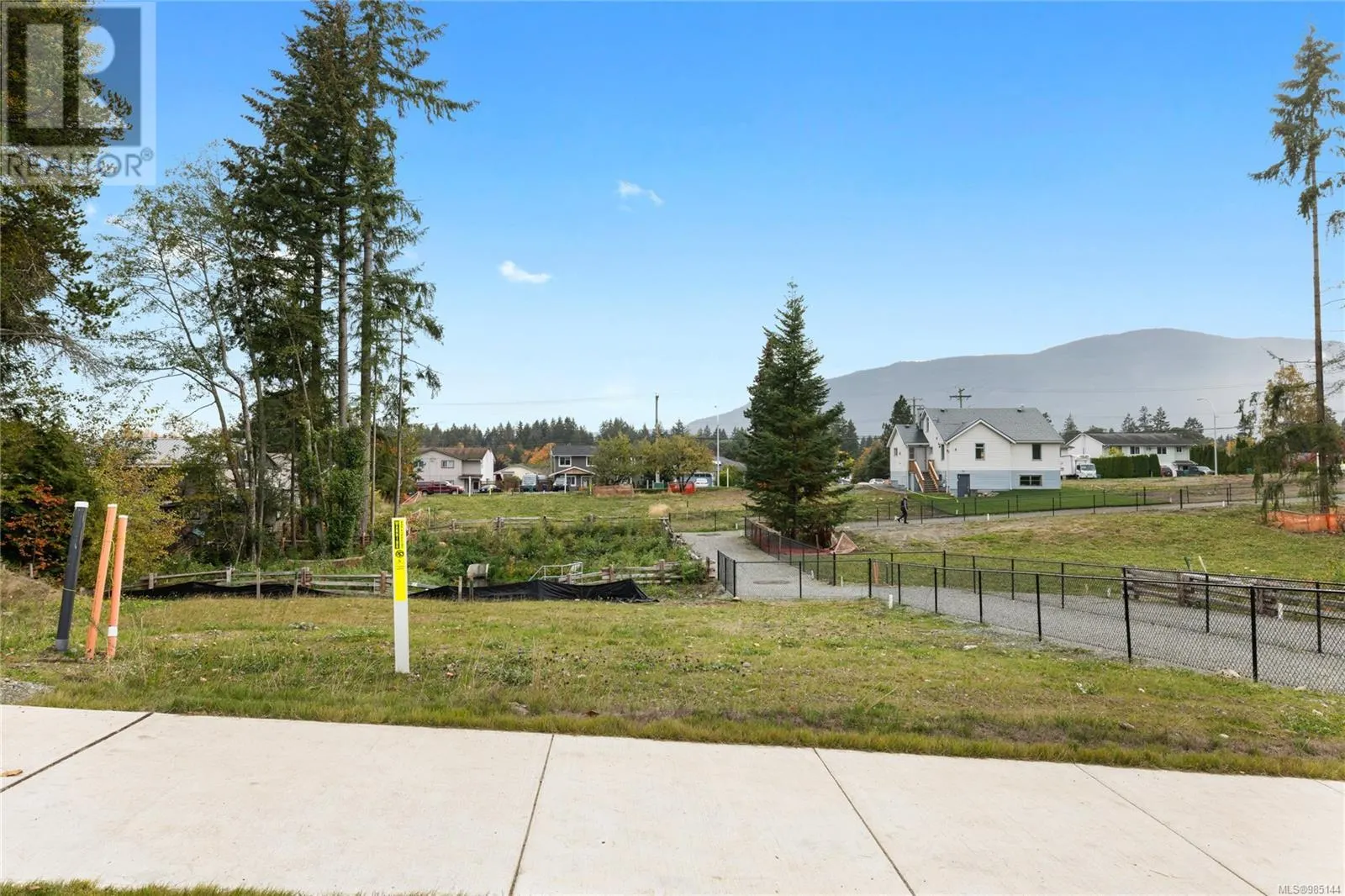 2483 Quill Dr