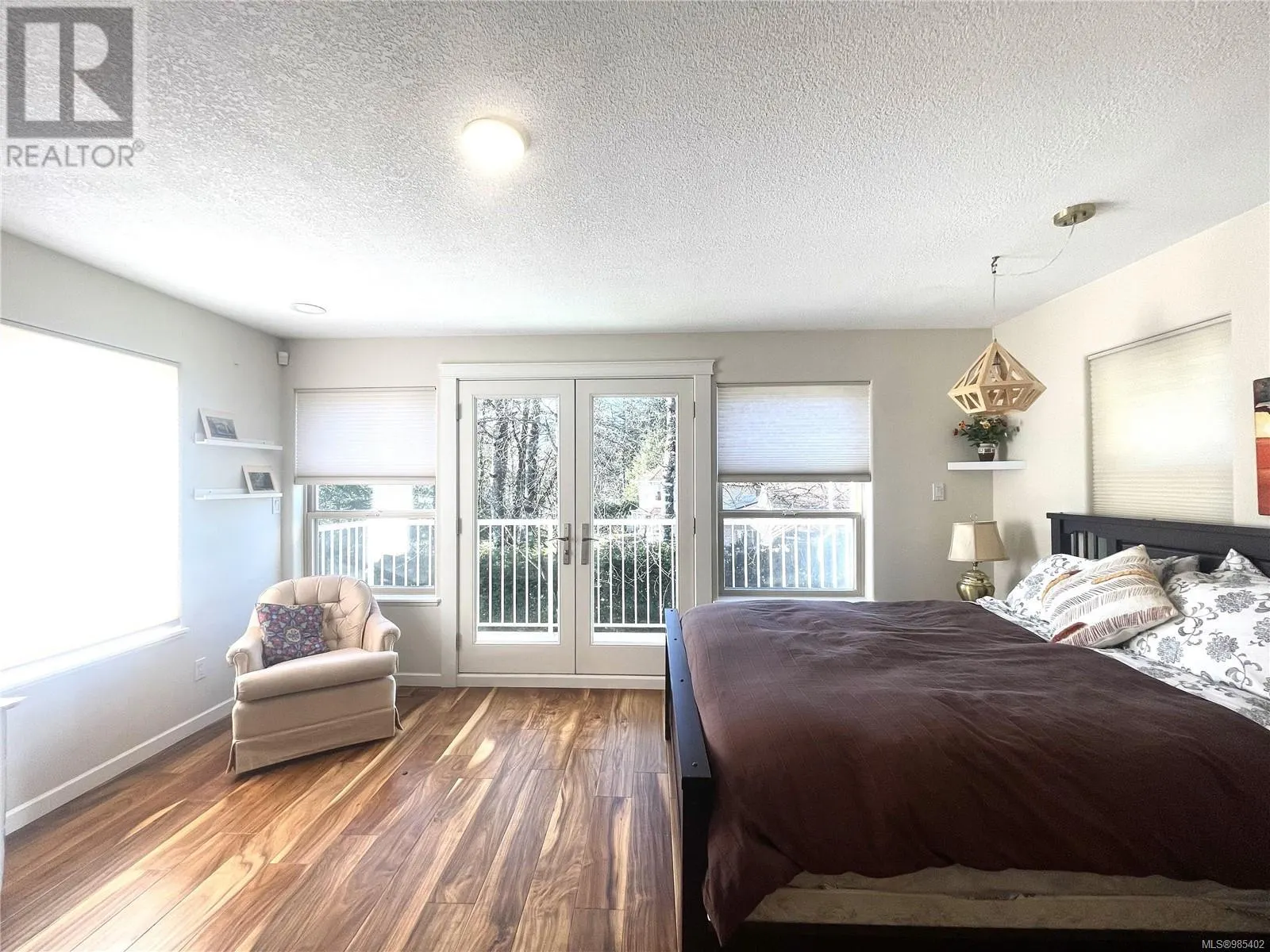 4712 Shell Beach Rd