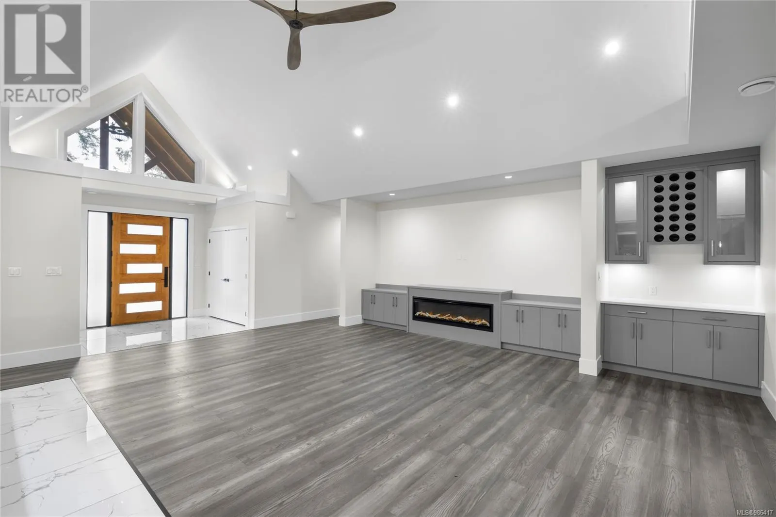 1940 Timberlake Pl
