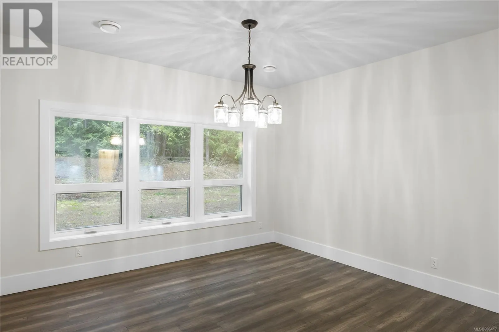 1940 Timberlake Pl