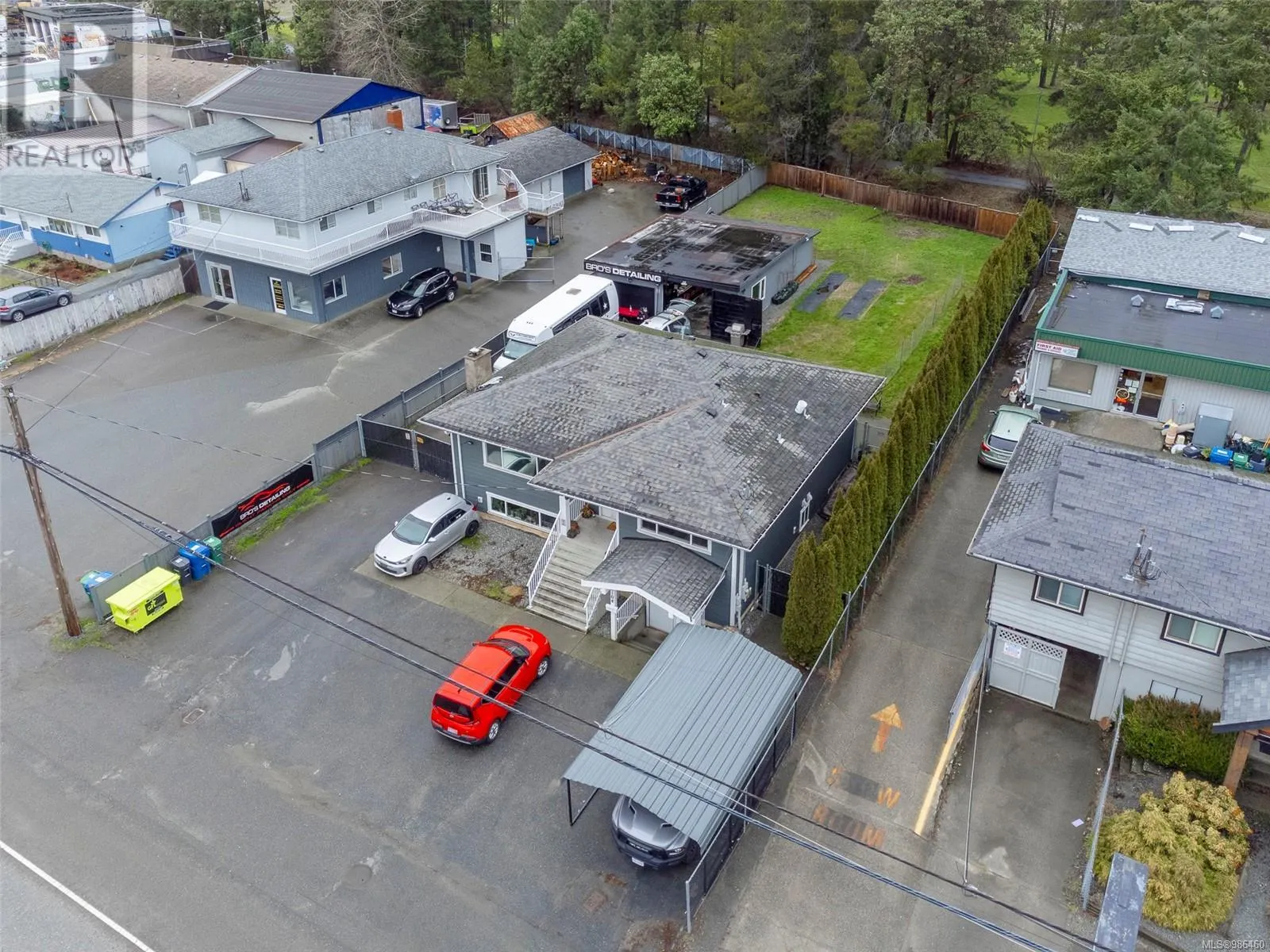 2104 Northfield Rd