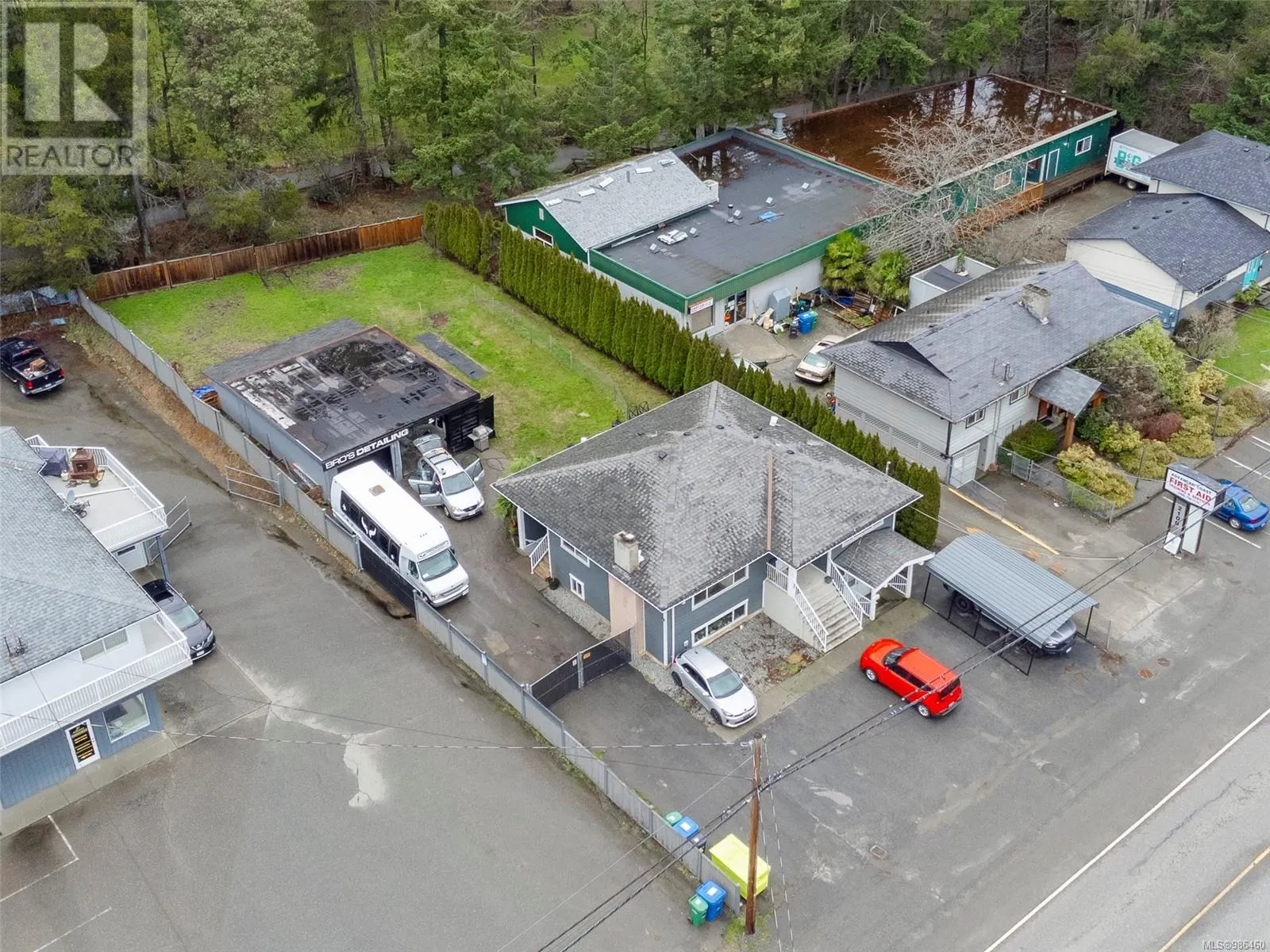 2104 Northfield Rd