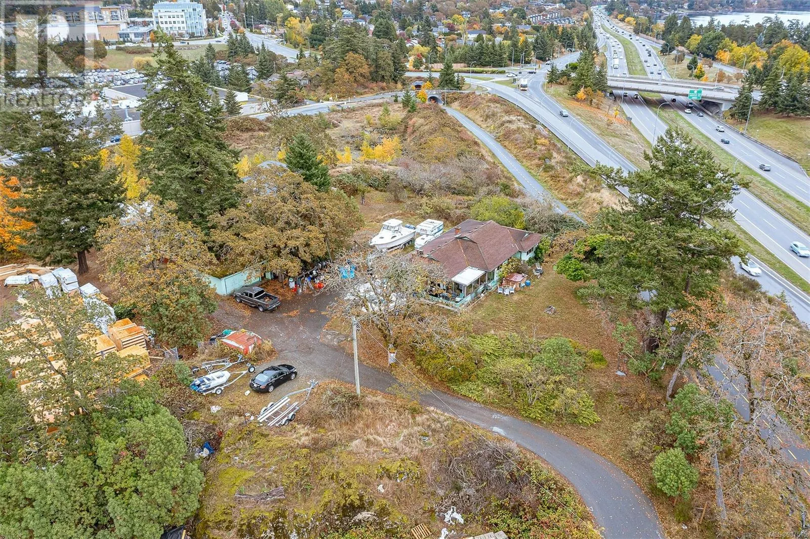 5 Erskine Lane