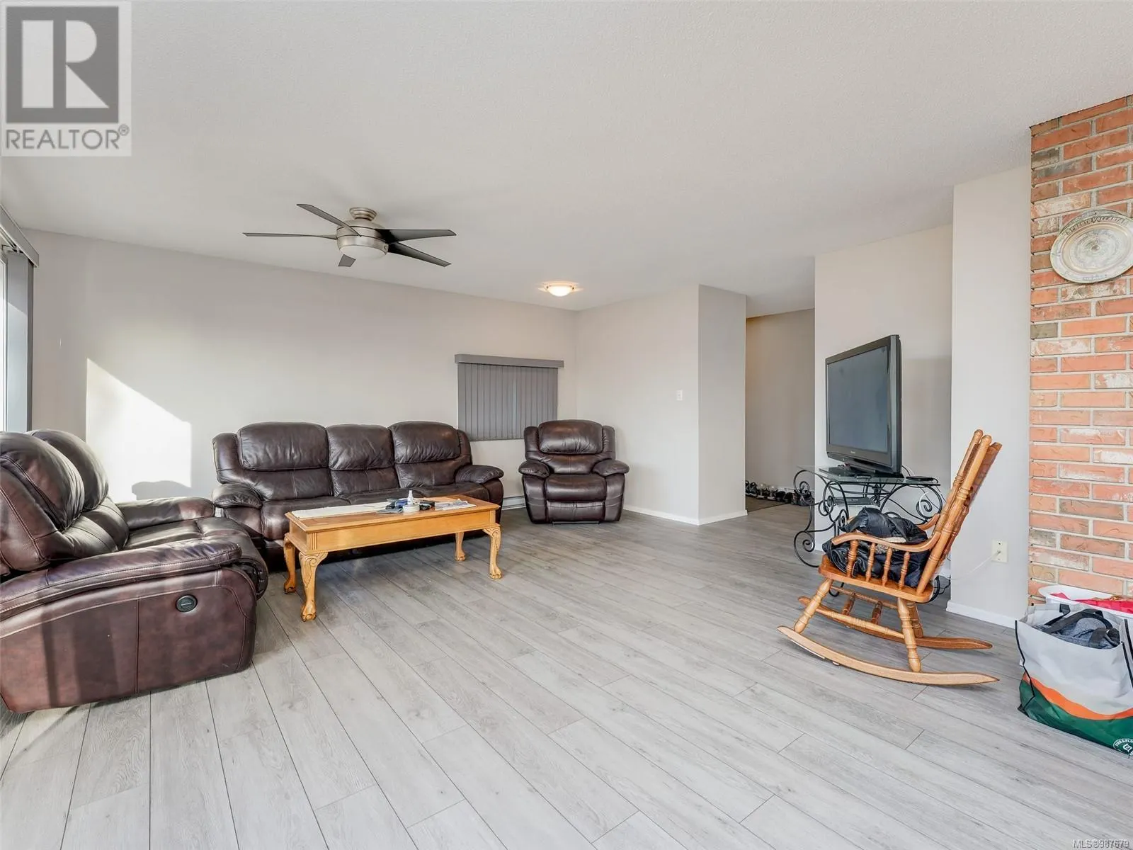 847 Admirals Rd