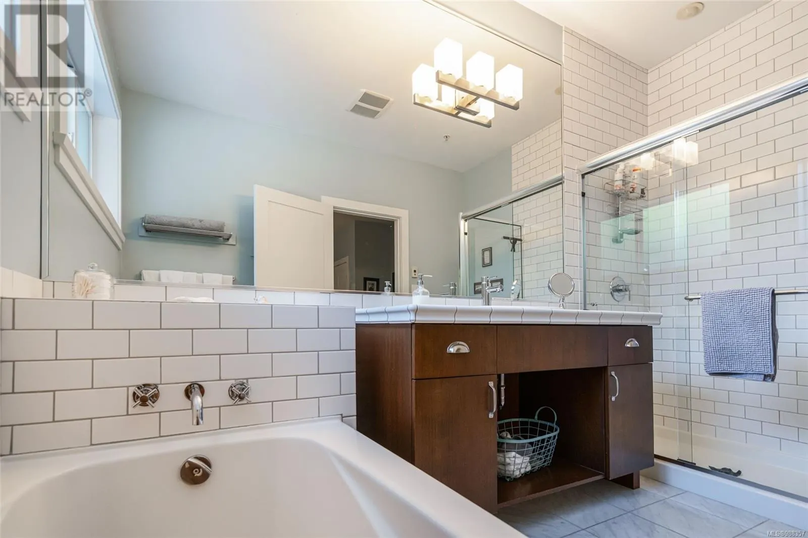 53 1059 Tanglewood Pl