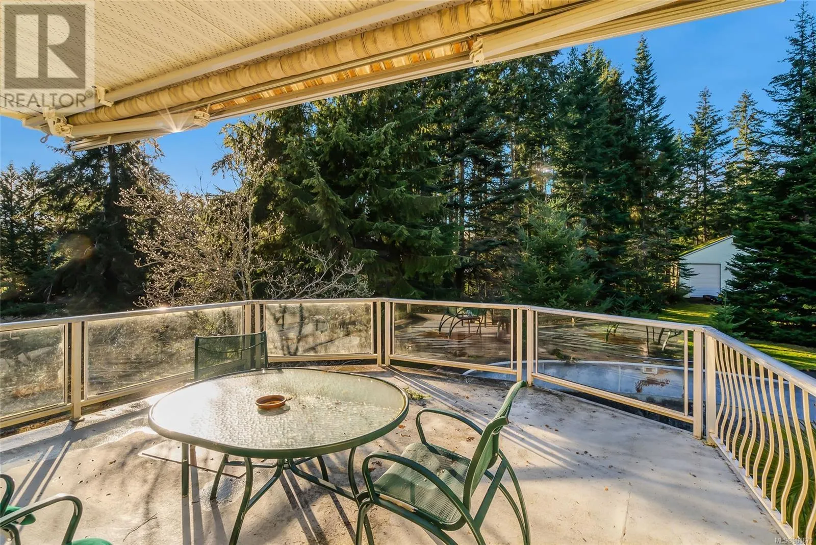 655 Qualicum Rd
