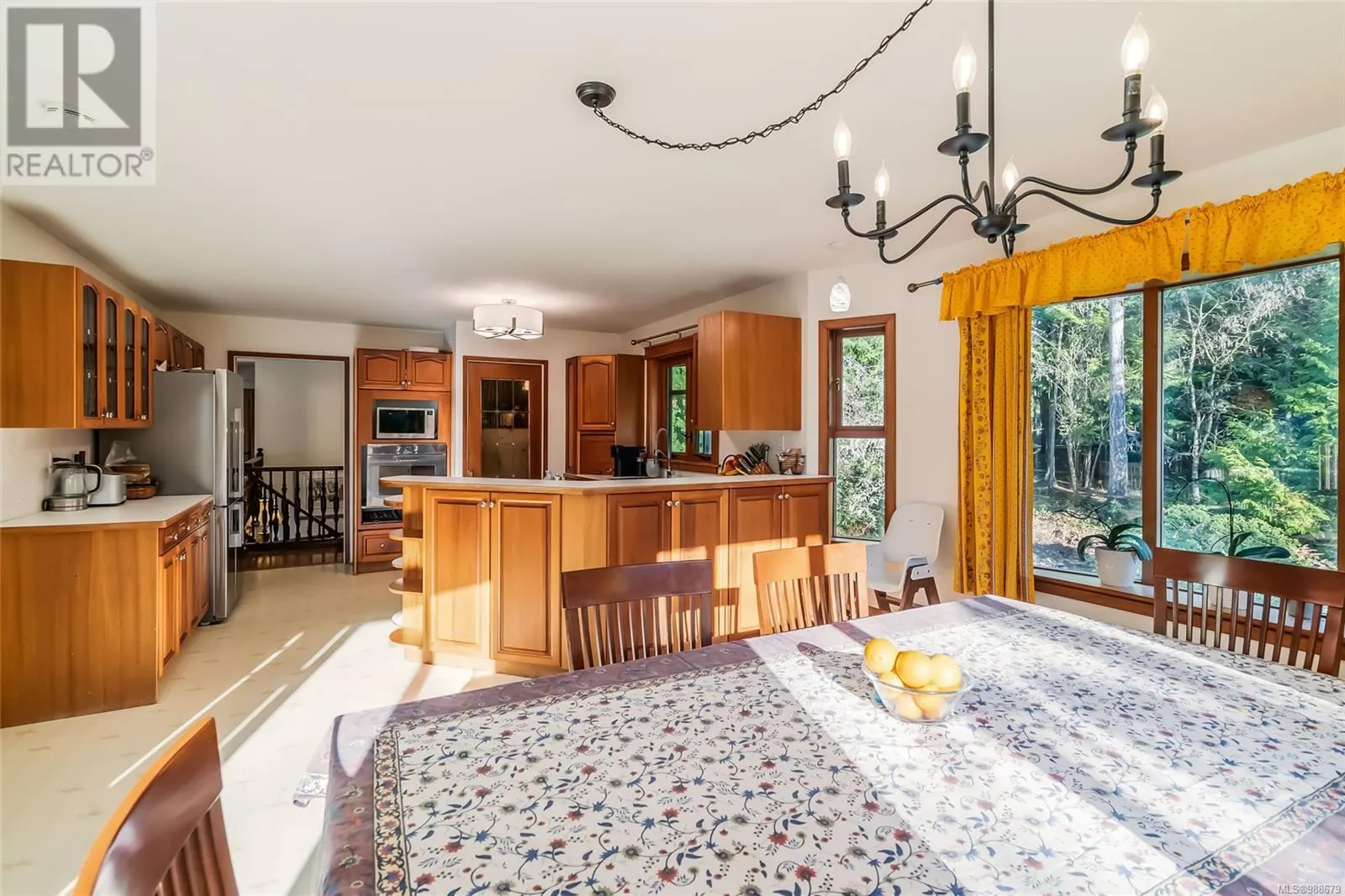 655 Qualicum Rd