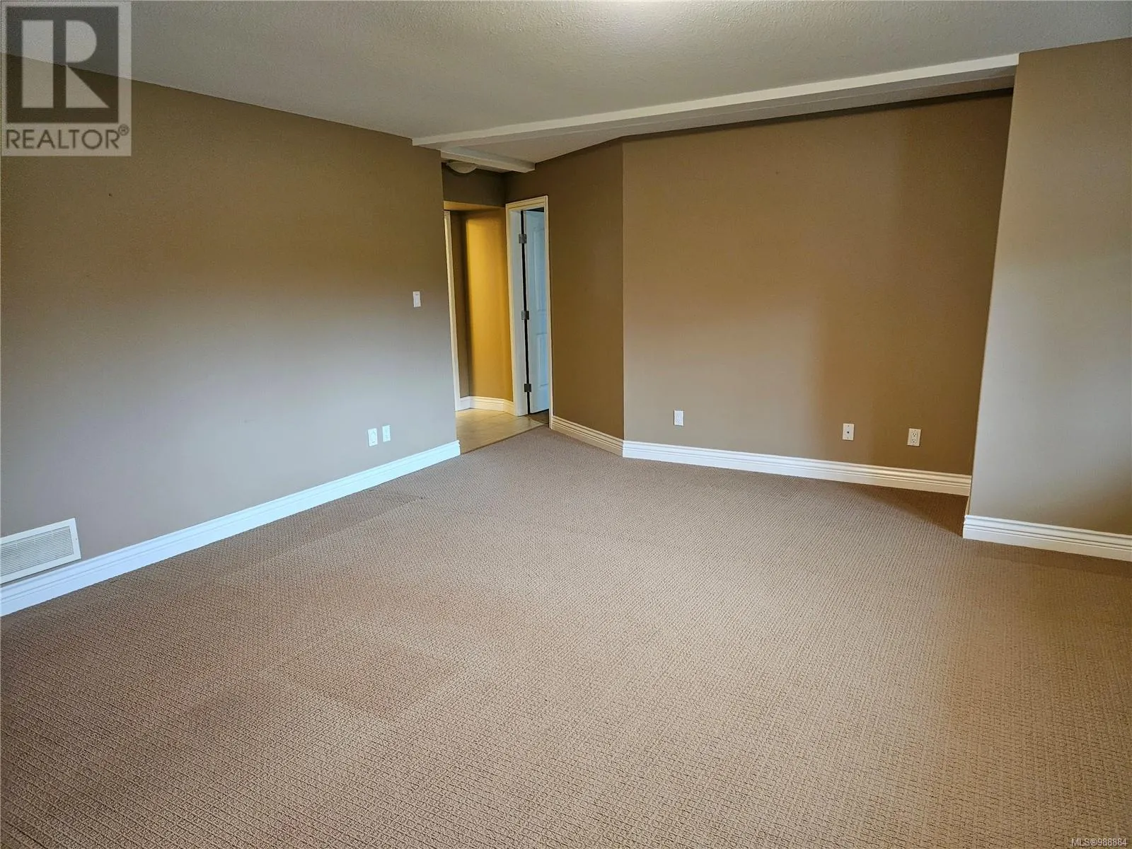 2612 Andover Rd