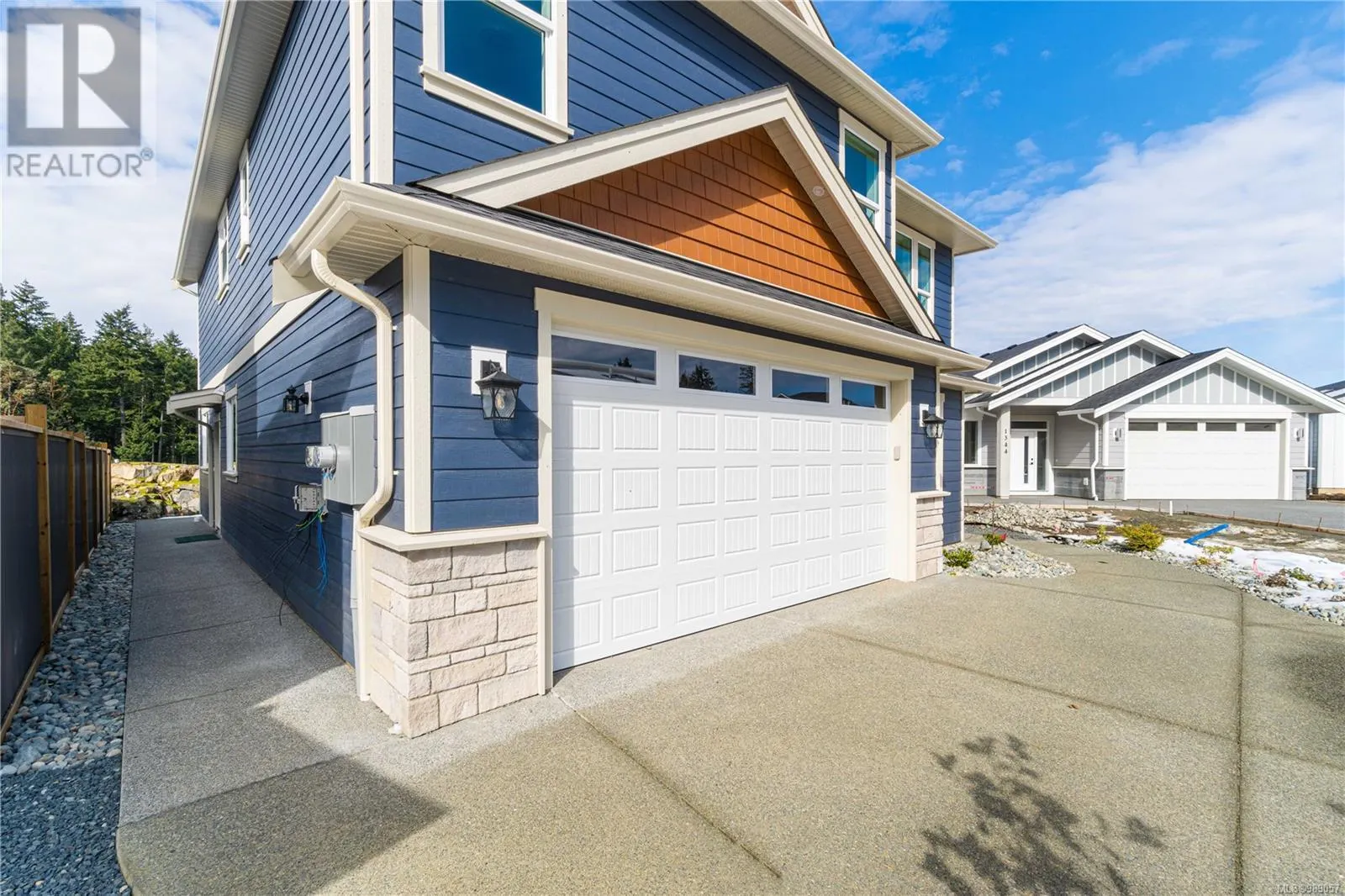 1348 Langara Dr
