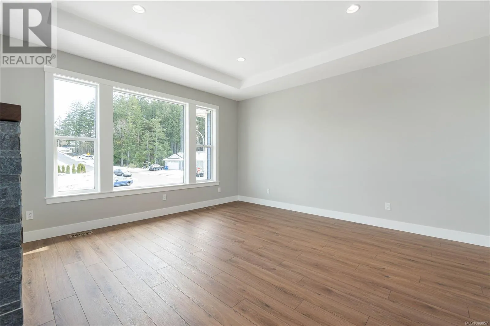 1348 Langara Dr