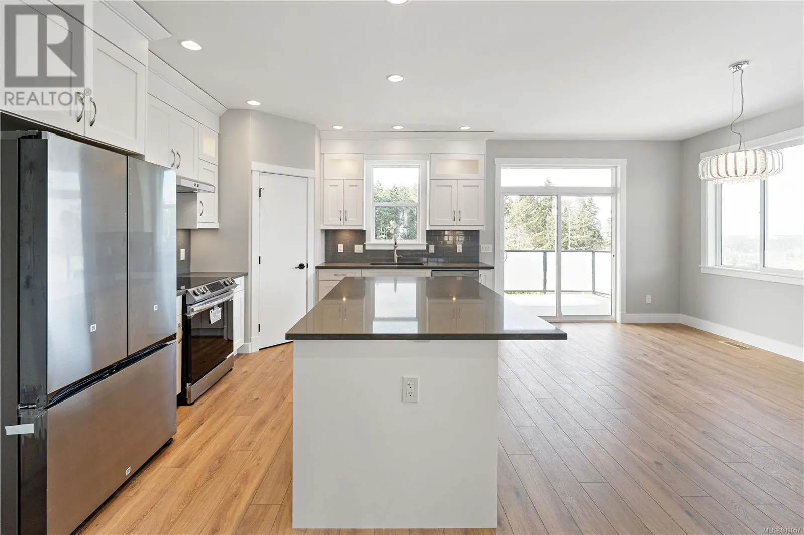 1348 Langara Dr