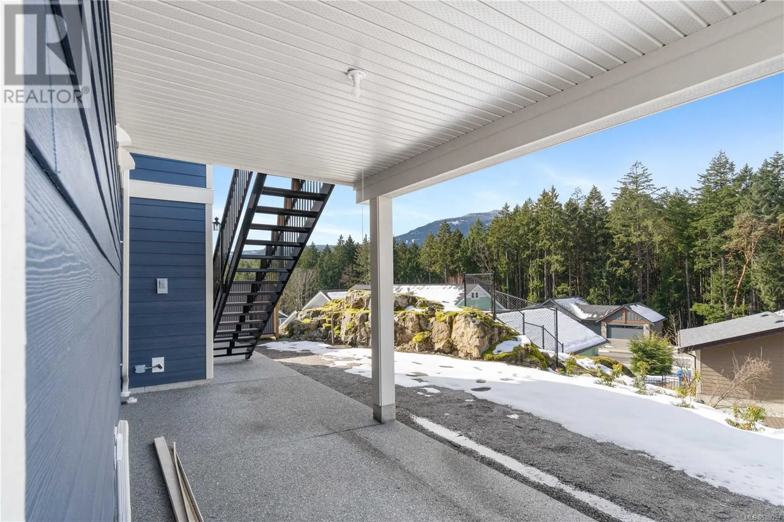 1348 Langara Dr