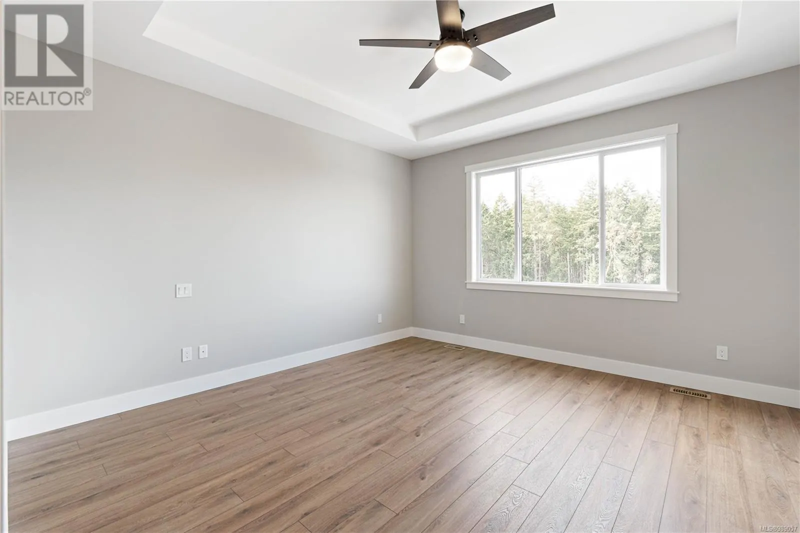 1348 Langara Dr