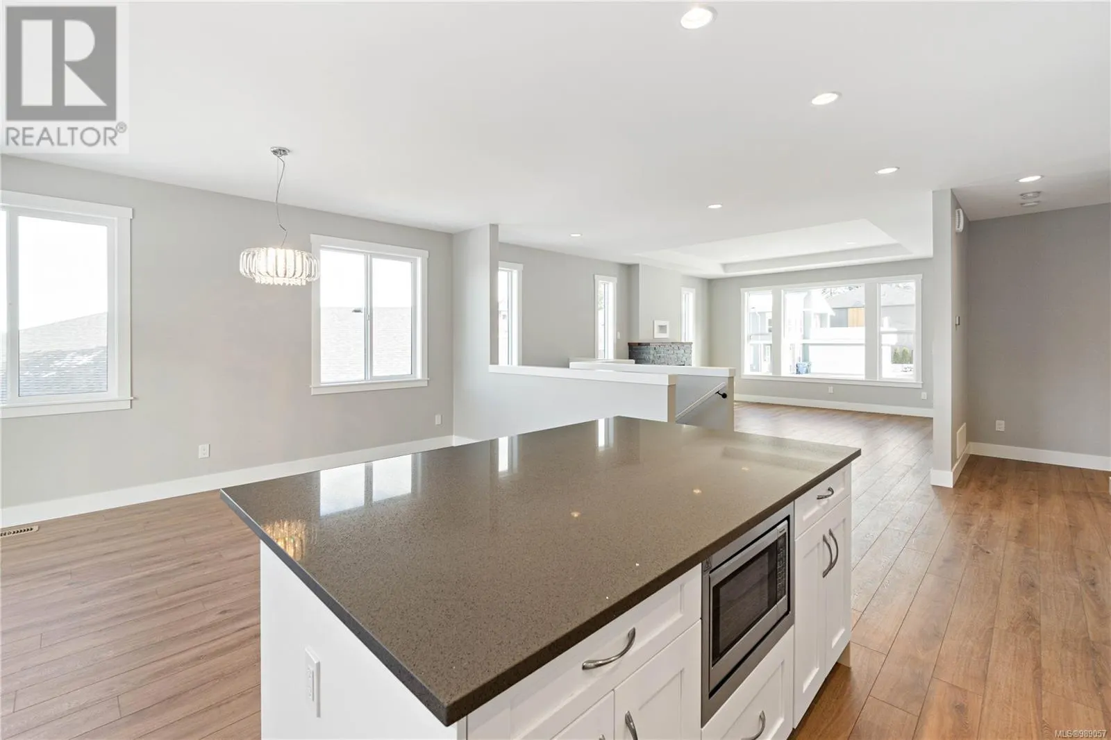 1348 Langara Dr