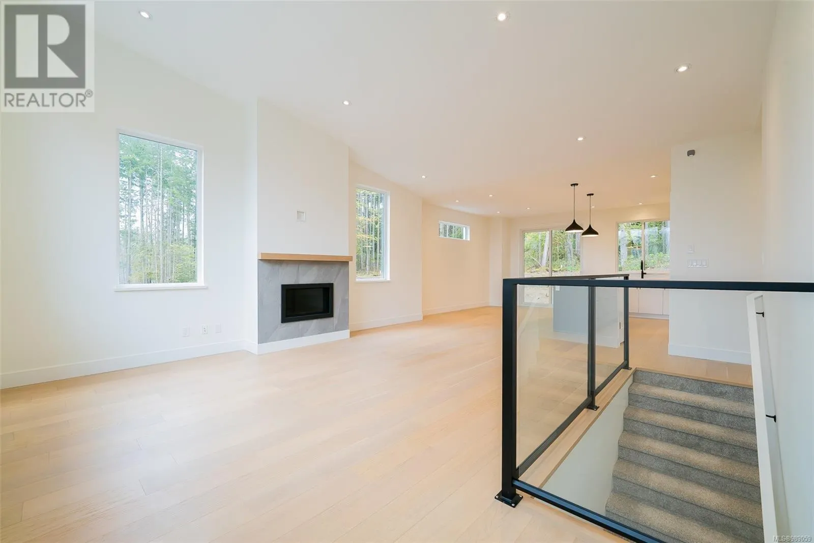 111 Raven Way