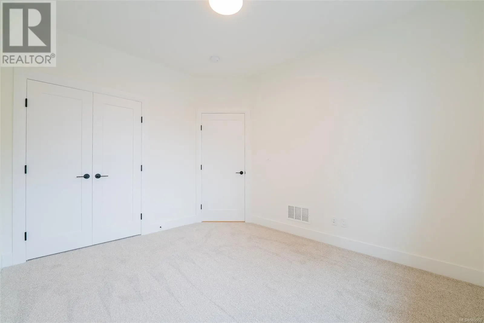 111 Raven Way