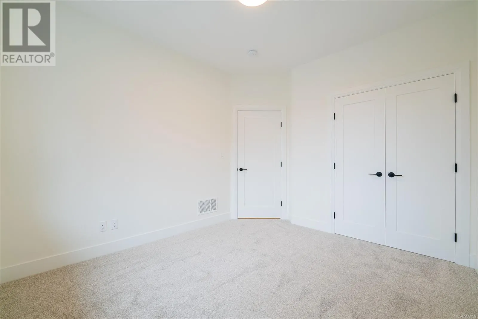 111 Raven Way