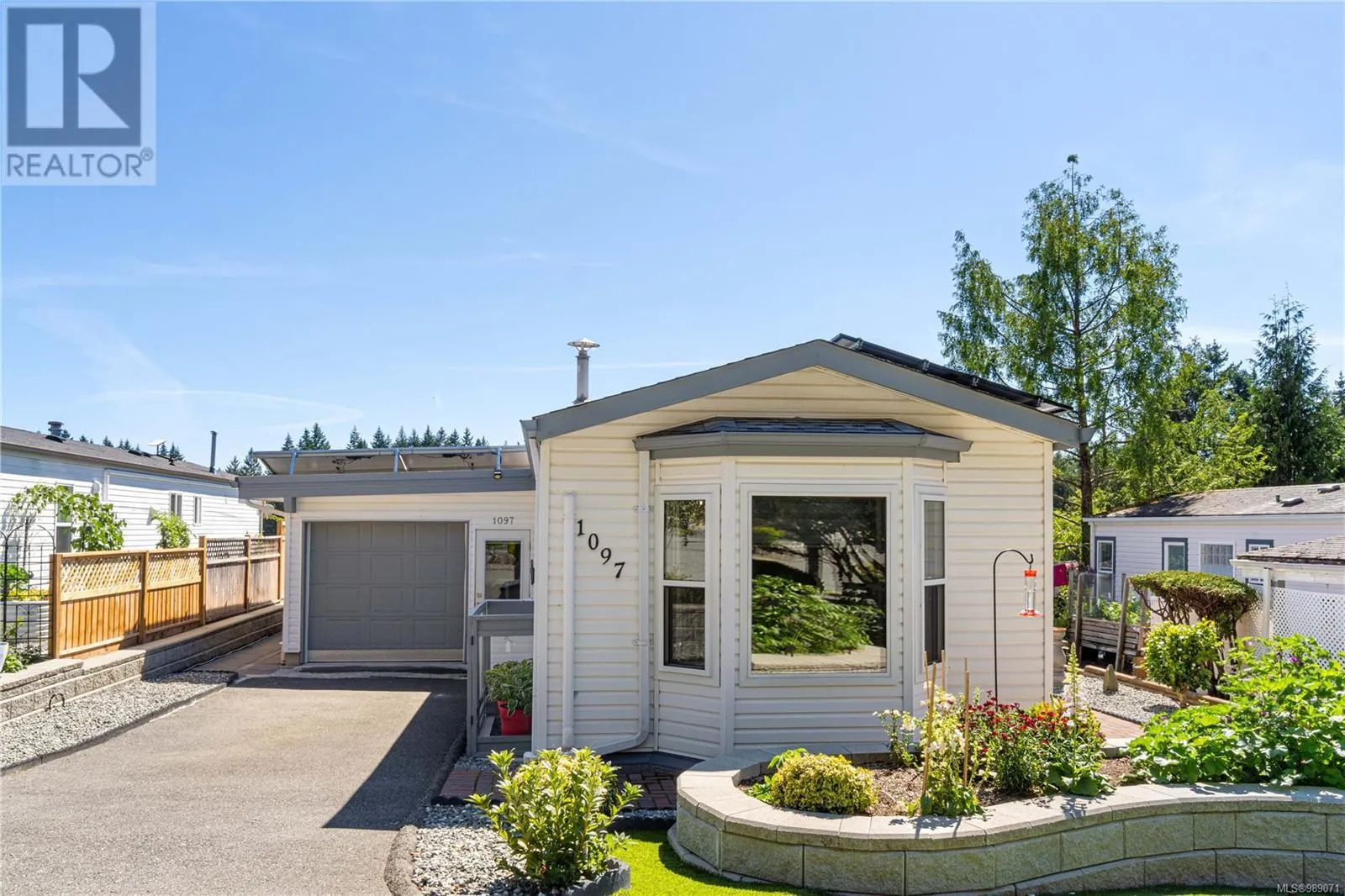 1097 Morrell Cir