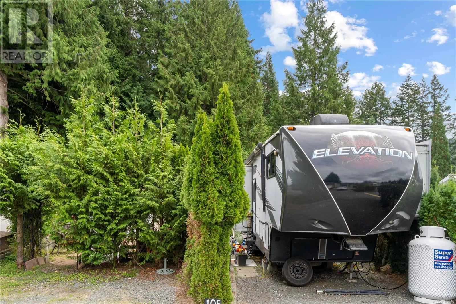 2106 Buttle Lake Way