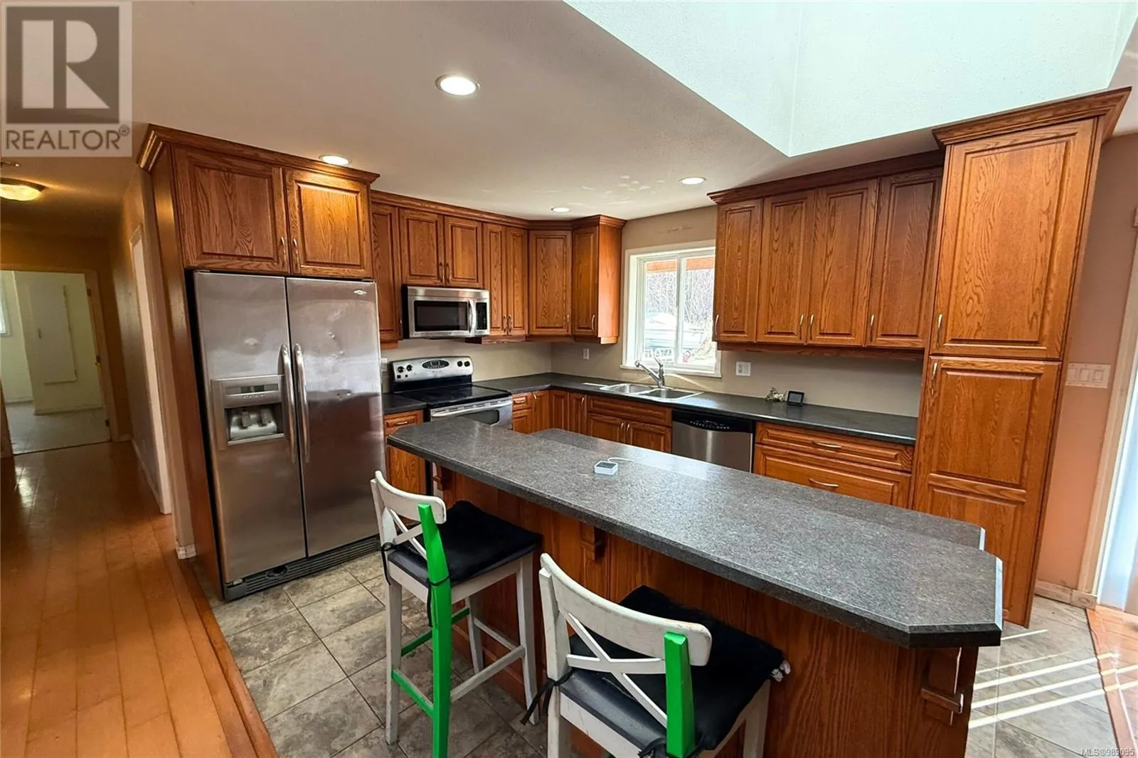 2450/2440 Whistler Rd W