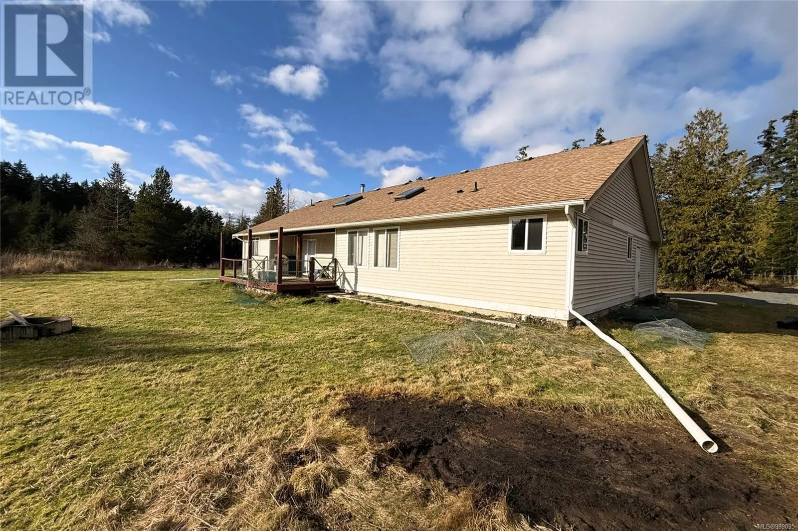 2450/2440 Whistler Rd W