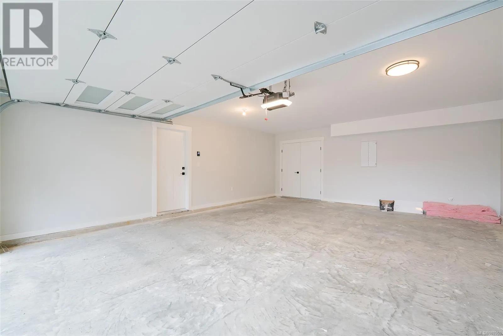 113 Raven Way