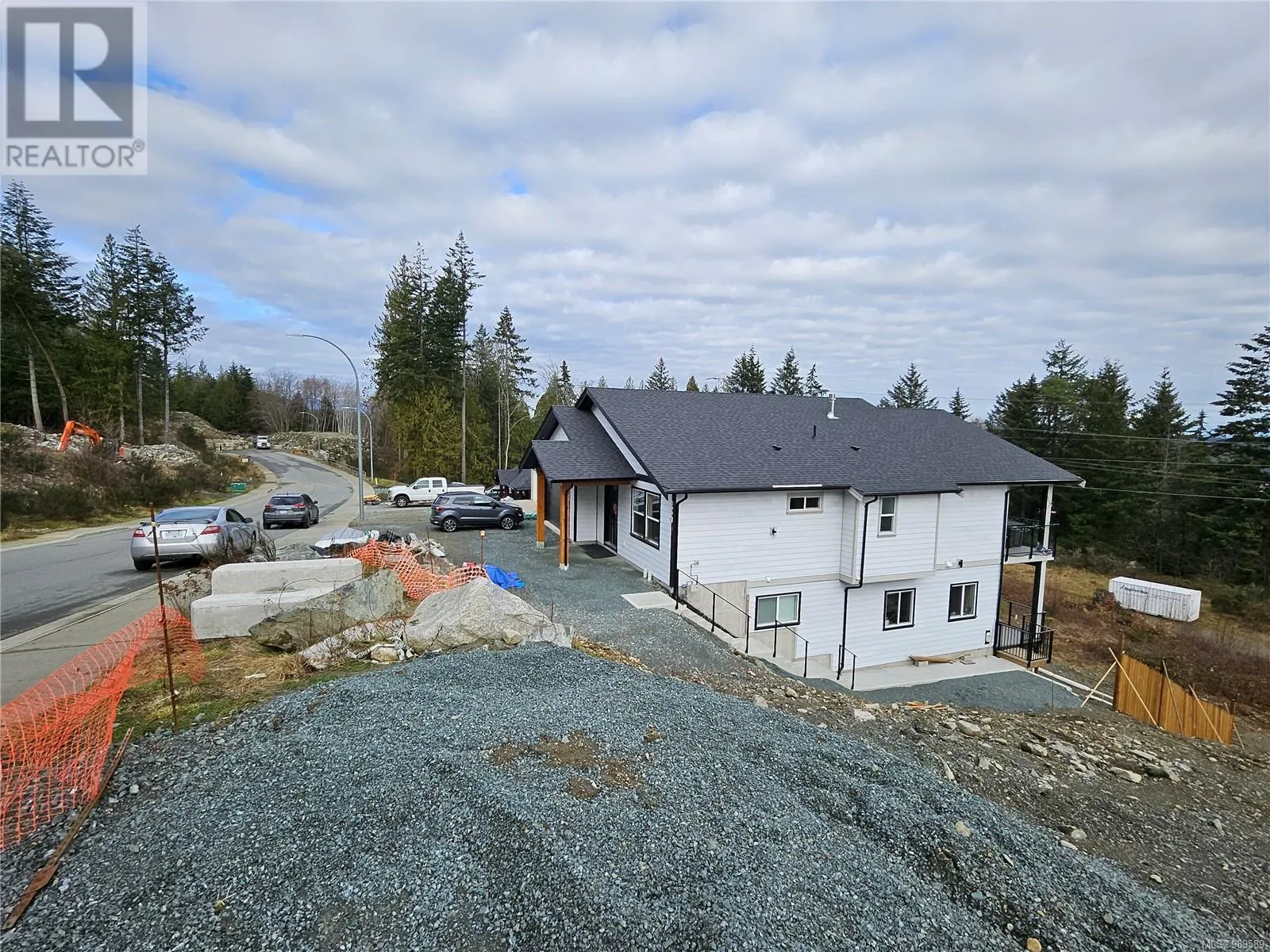 403 Thetis Dr