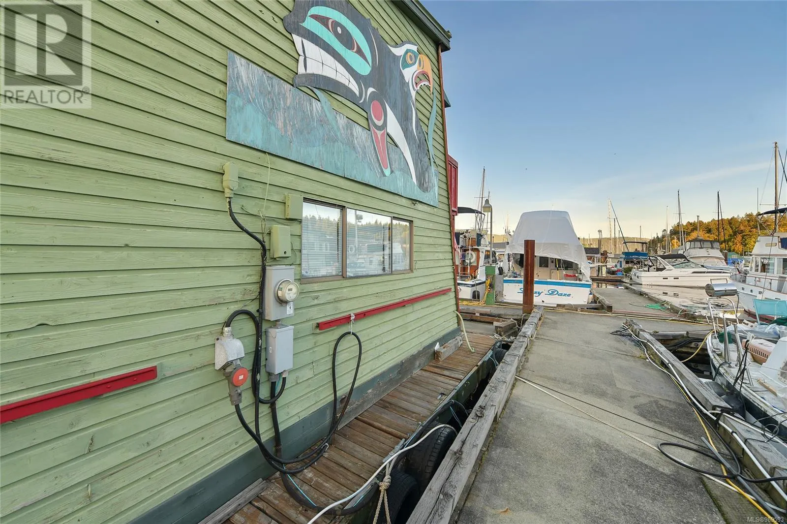 7 1745 Cowichan Bay Rd