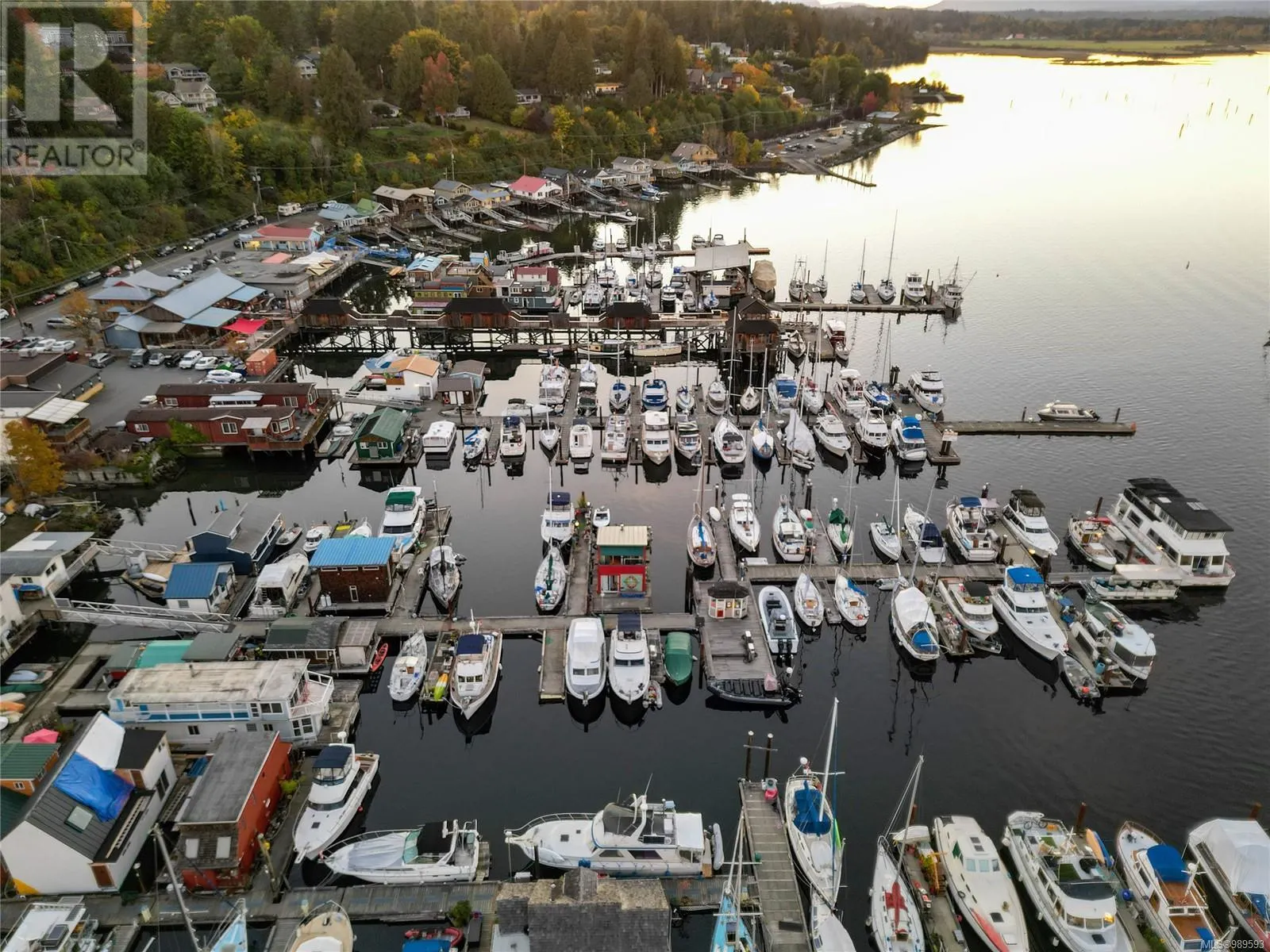 7 1745 Cowichan Bay Rd