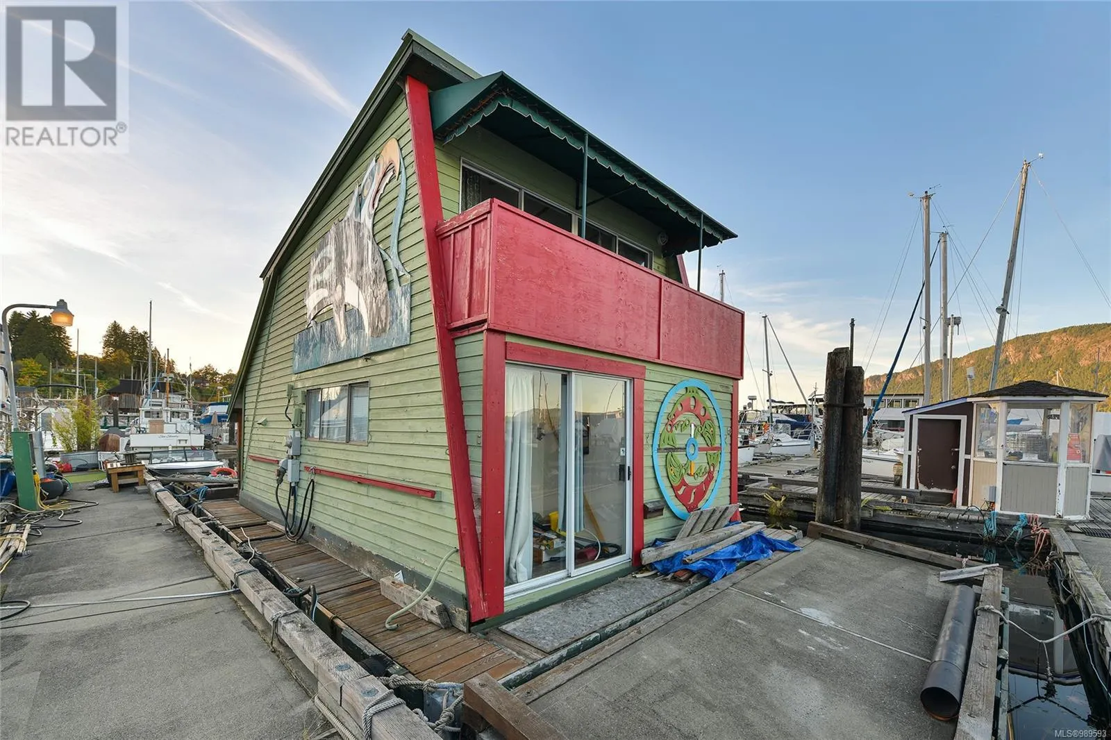 7 1745 Cowichan Bay Rd