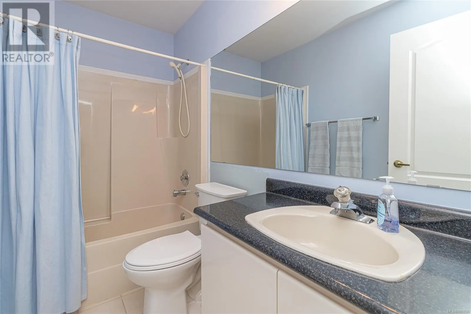 3716 Marine Vista
