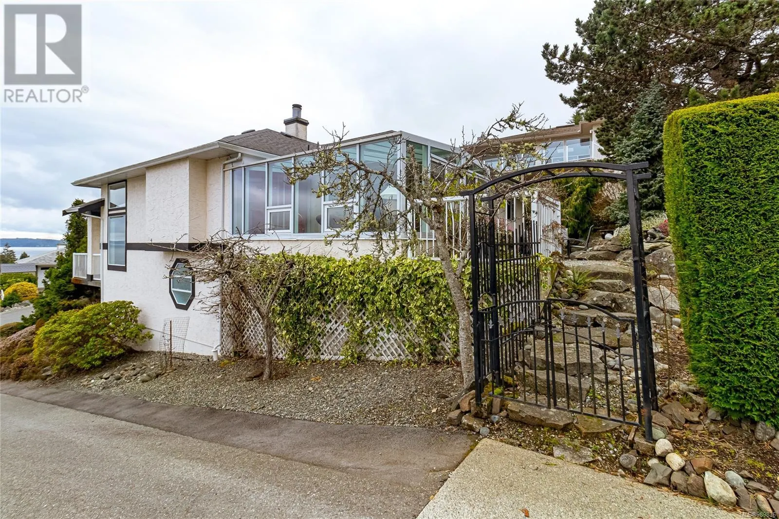 3716 Marine Vista