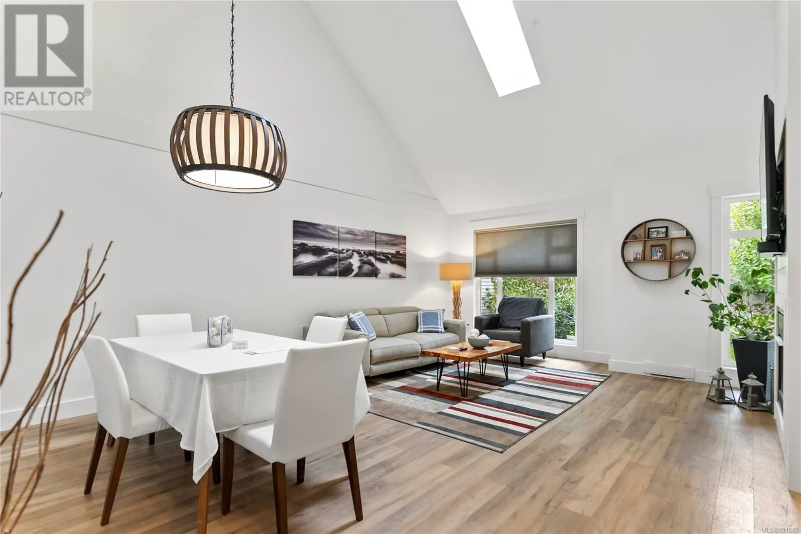 5274 Arbour Cres