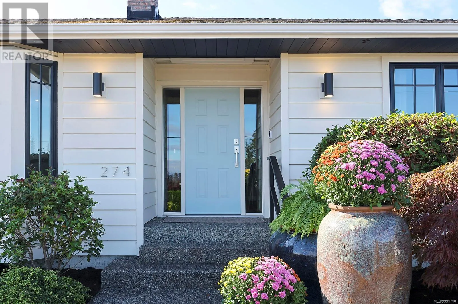 274 Crescent Rd W