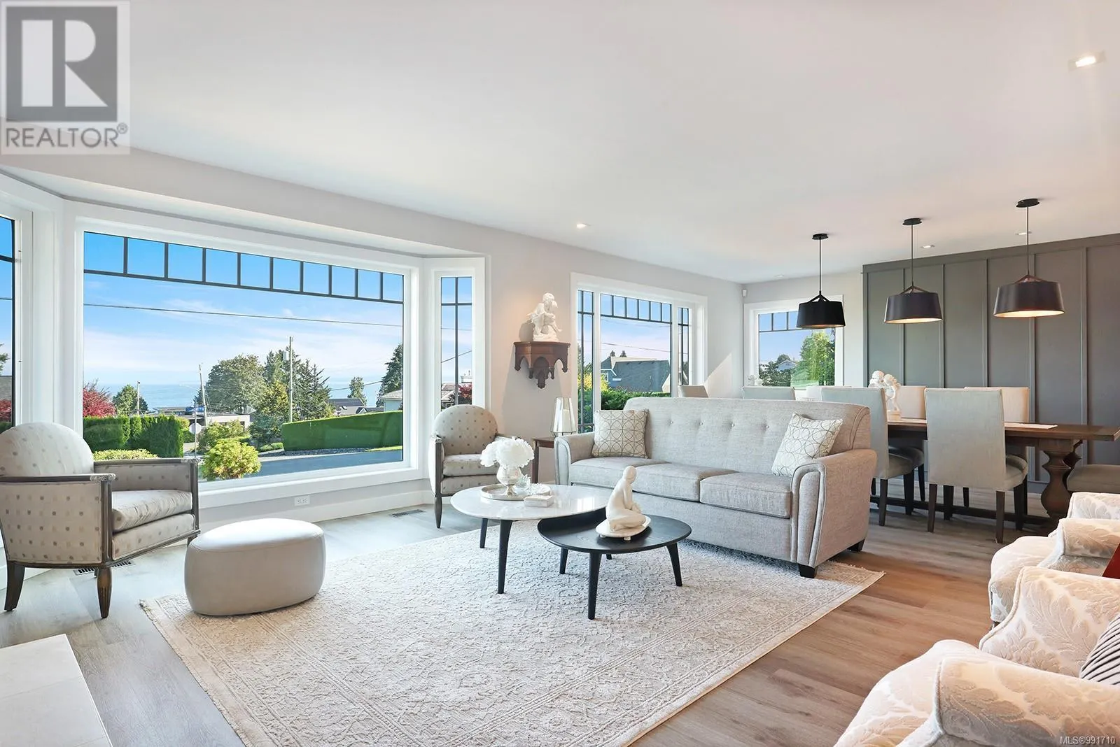 274 Crescent Rd W