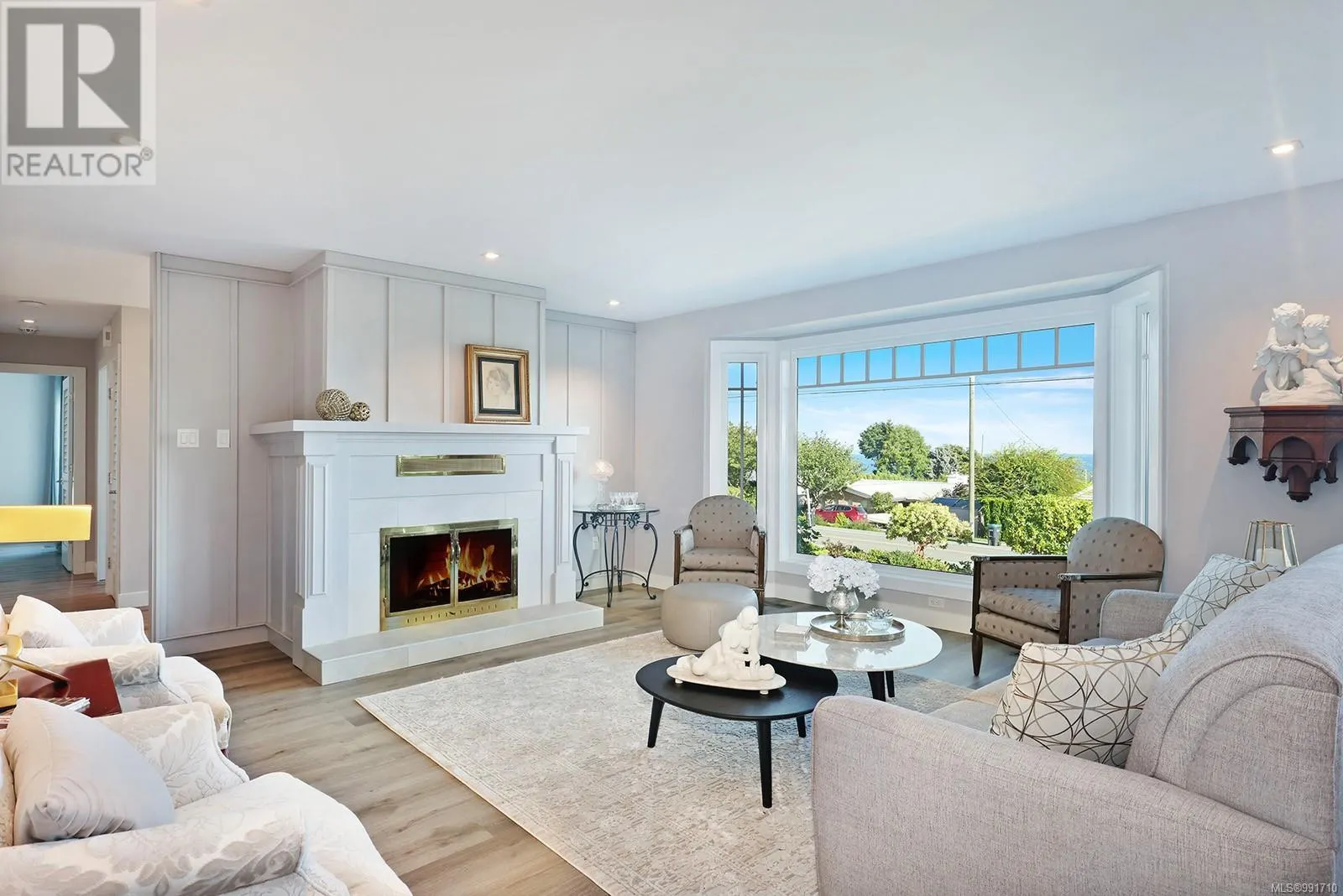274 Crescent Rd W
