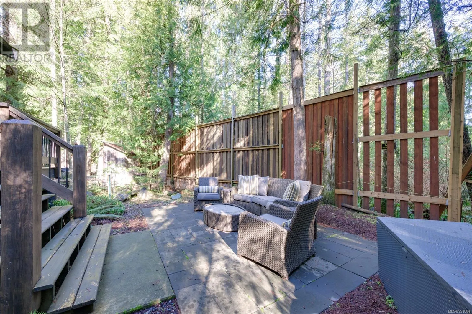 22 2970 Glen Eagles Rd