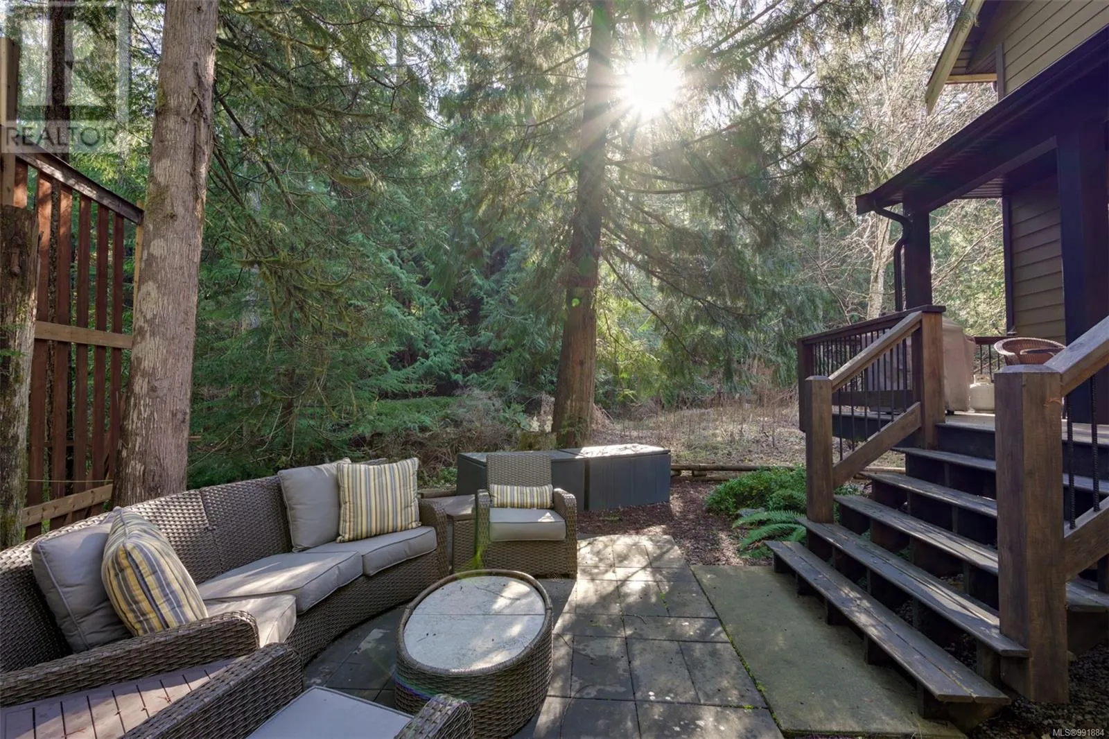 22 2970 Glen Eagles Rd