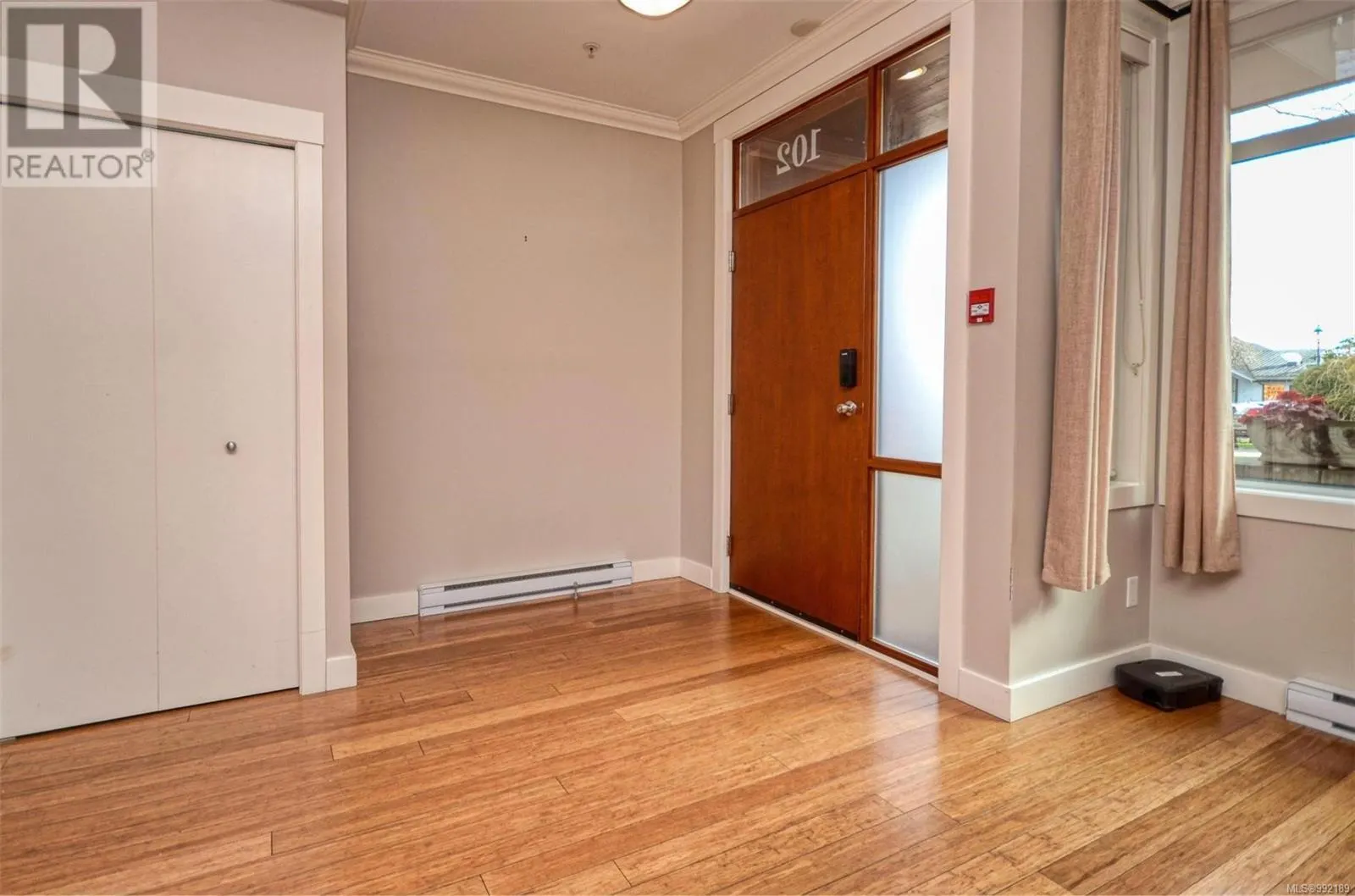 102 9820 Seaport Pl