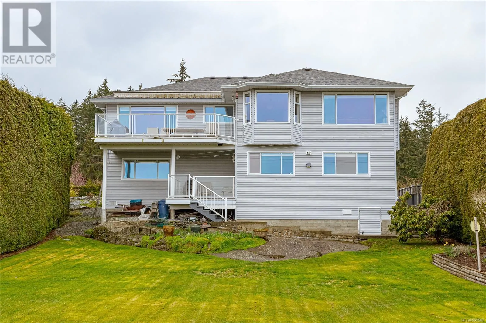 9939 Echo Hts