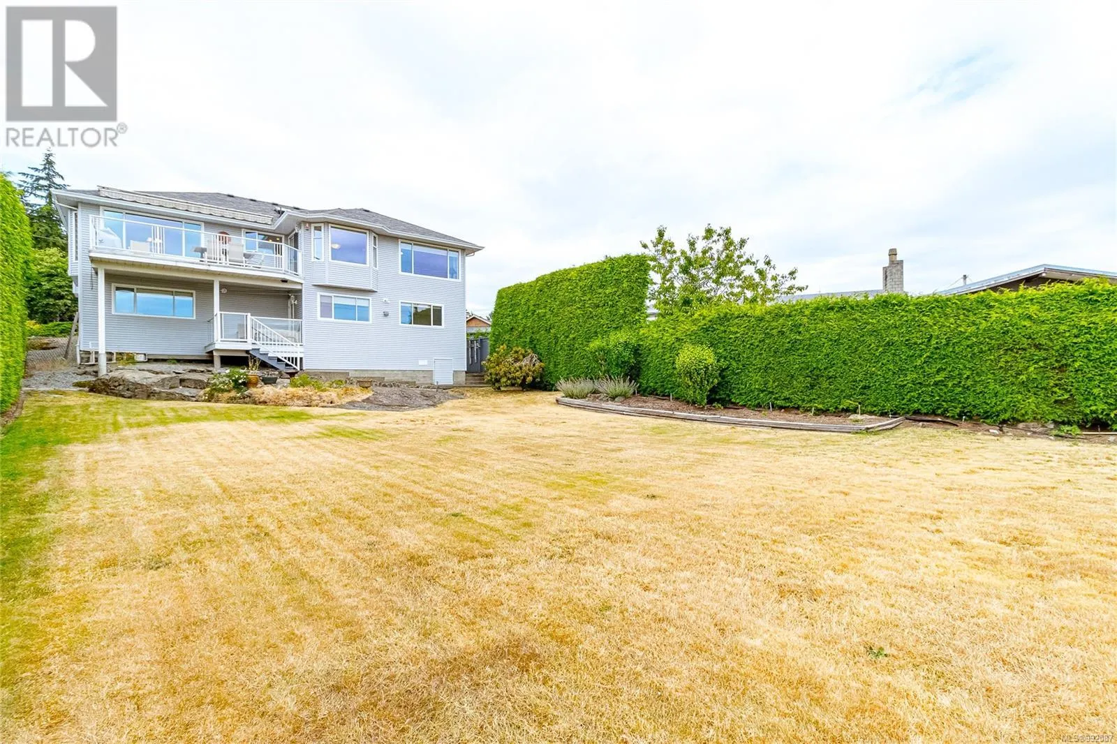 9939 Echo Hts