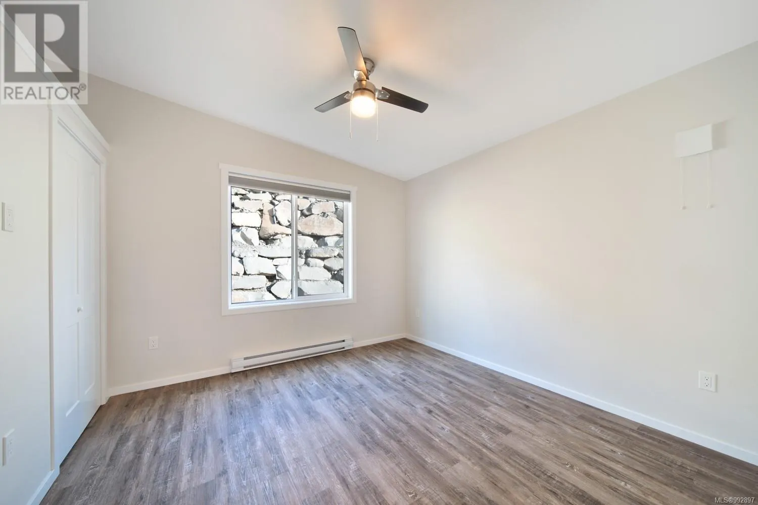 102 3499 Henry Rd
