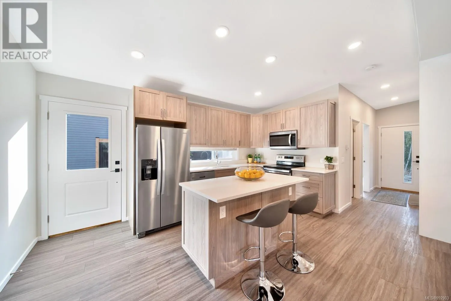 110 3499 Henry Rd